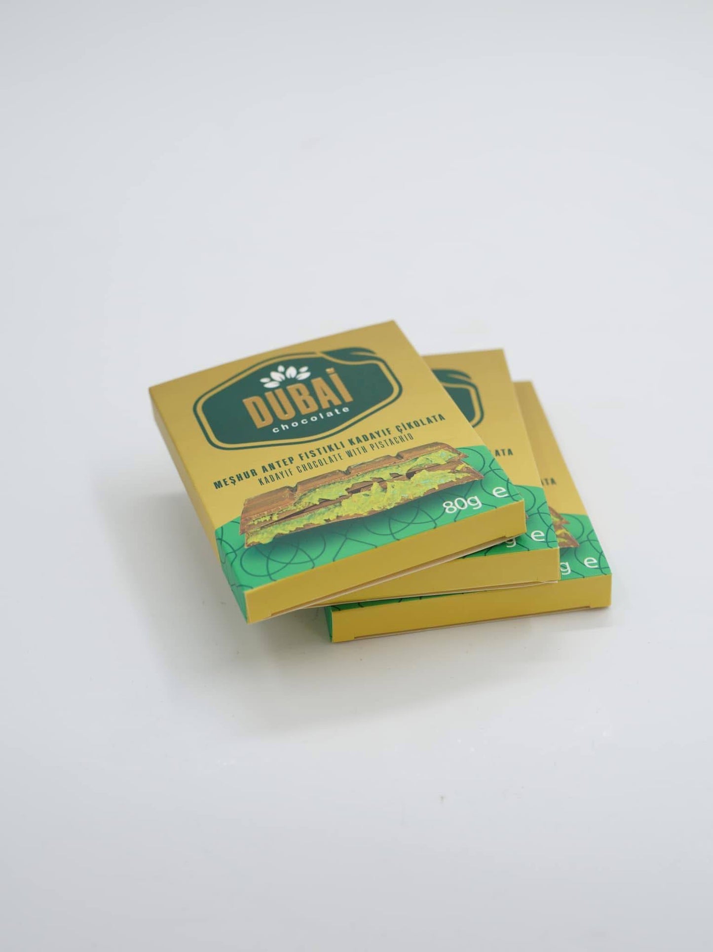 𝗔𝗿𝘁𝘂 𝗣𝗶𝘀𝘁𝗮𝗰𝗵𝗶𝗼 𝗞𝘂𝗻𝗮𝗳𝗮 𝗖𝗵𝗼𝗰𝗼𝗹𝗮𝘁𝗲 𝗕𝗮𝗿 𝟴𝟬𝗴 – 𝗗𝘂𝗯𝗮𝗶 𝗚𝗼𝘂𝗿𝗺𝗲𝘁 𝗧𝗿𝗲𝗮𝘁